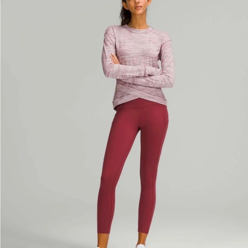 Lululemon Fast and Free high rise legging 25” Mulled Wine - Picture 4 of 5